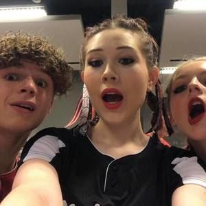 Meet your Posher, Veida